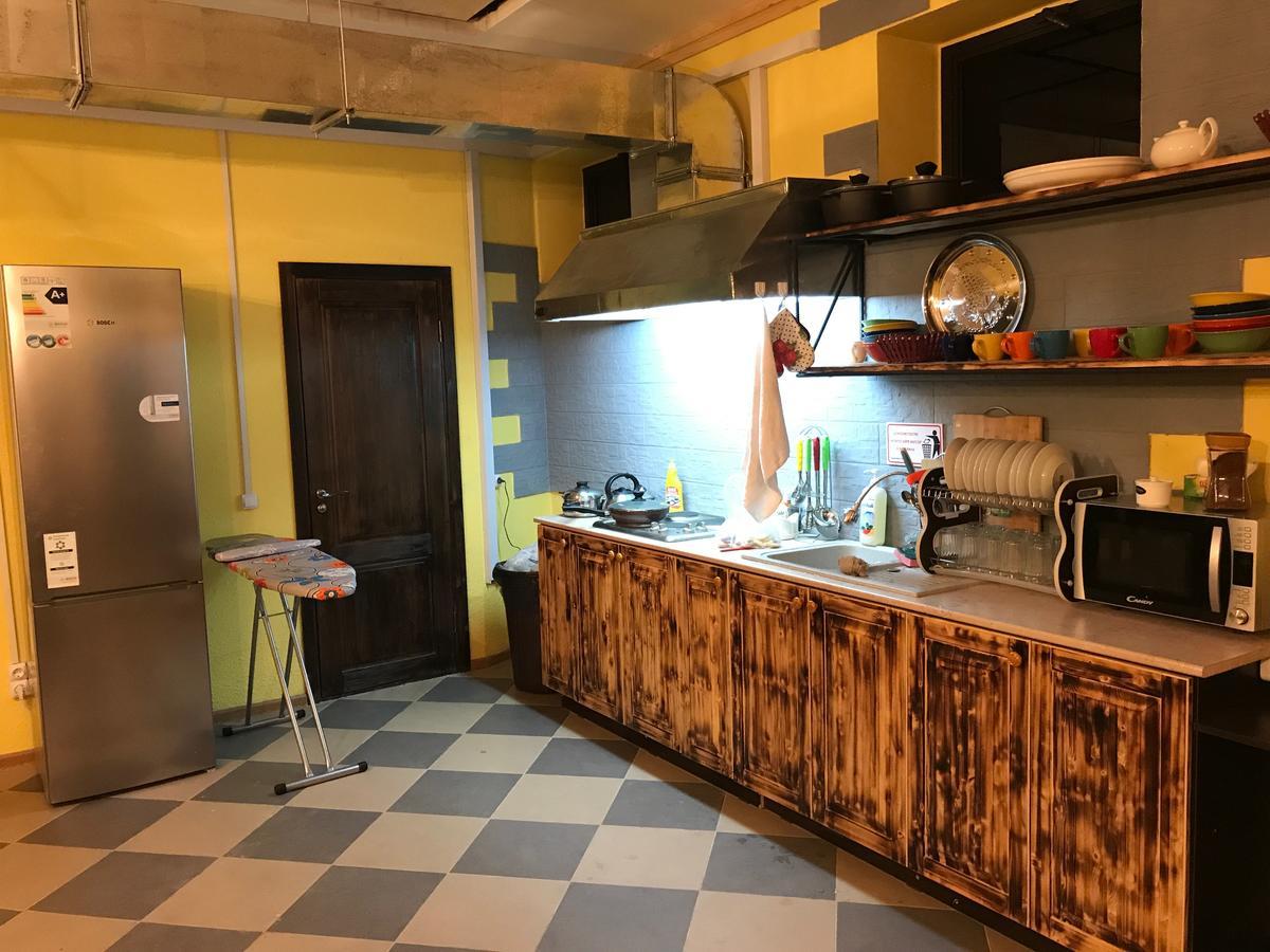 West Point Premium Hostel Almaty Bagian luar foto