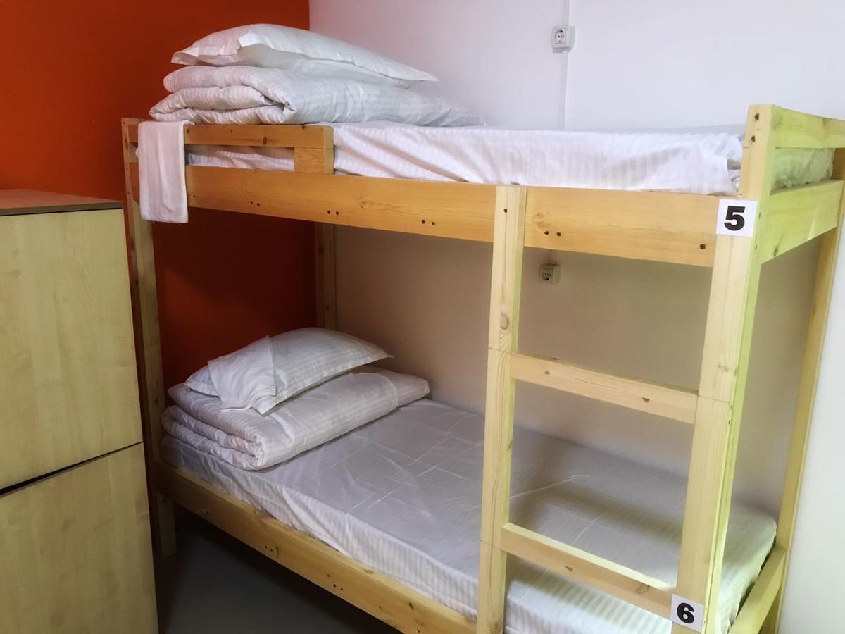 West Point Premium Hostel Almaty Bagian luar foto