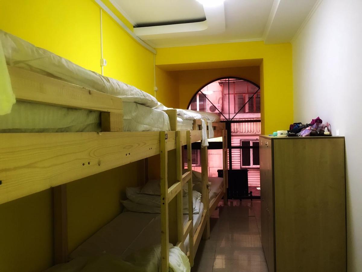 West Point Premium Hostel Almaty Bagian luar foto