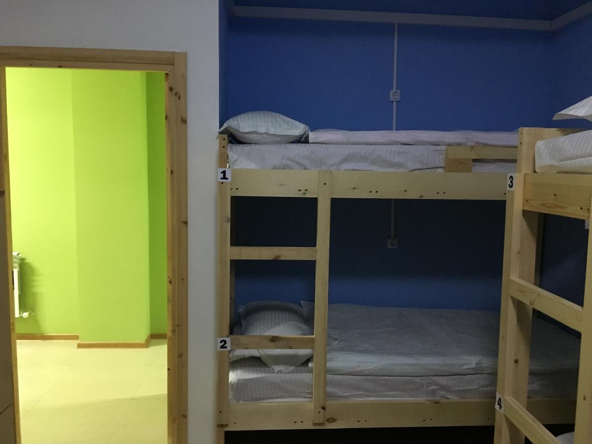 West Point Premium Hostel Almaty Bagian luar foto
