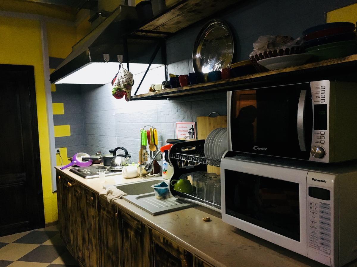 West Point Premium Hostel Almaty Bagian luar foto